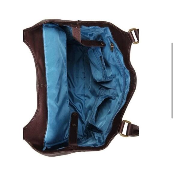 Solo New York 16" Leather Laptop Bucket Tote Bag - Picture 5 of 16